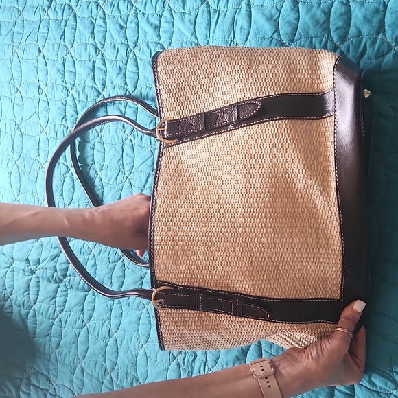 Tote - Picture 2 of 4